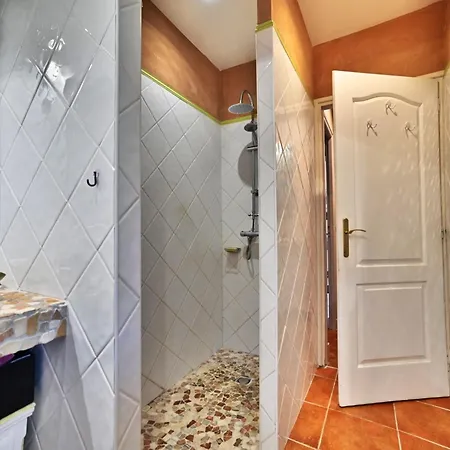 Holiday Avail By Interhome Vakantiehuis