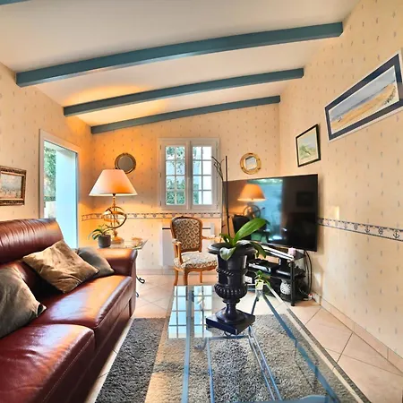 Vakantiehuis Holiday Avail By Interhome Dolus d'Oléron