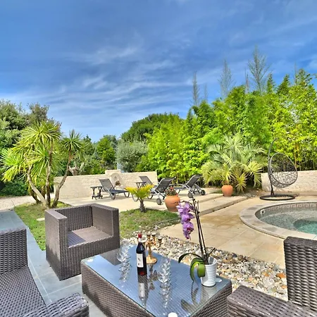 Holiday Avail By Interhome *